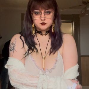 Meet your Posher, Zoë